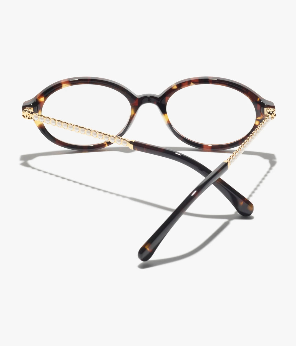 CHANEL Ovale Brille · Perlen